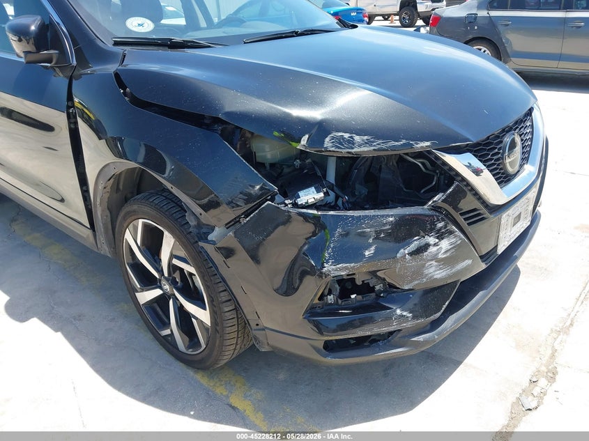 2022 NISSAN ROGUE SPORT auction photo 6