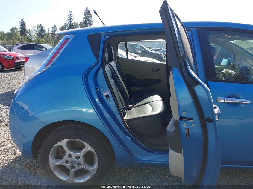 2011 Nissan Leaf Sl VIN: JN1AZ0CP3BT001327 Lot: 45228216