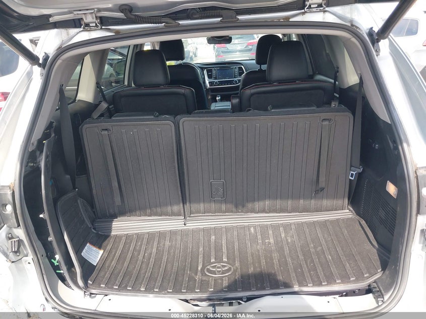 2019 Toyota Highlander Se VIN: 5TDJZRFH6KS614692 Lot: 45228310