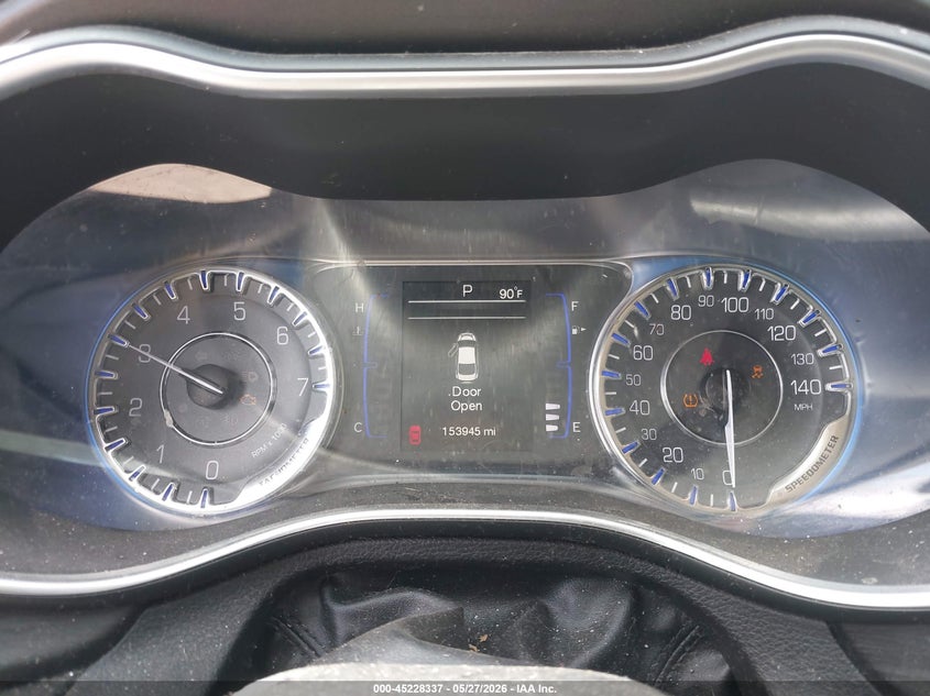 2015 Chrysler 200 Limited VIN: 1C3CCCABXFN622868 Lot: 45228337