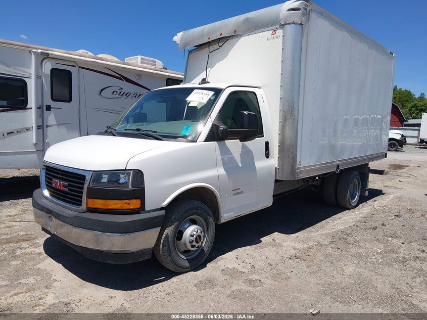 2018 Gmc Savana Cutaway 4500 Van white Lot 111045228358 Vin 7GZ67UCG9JN006246