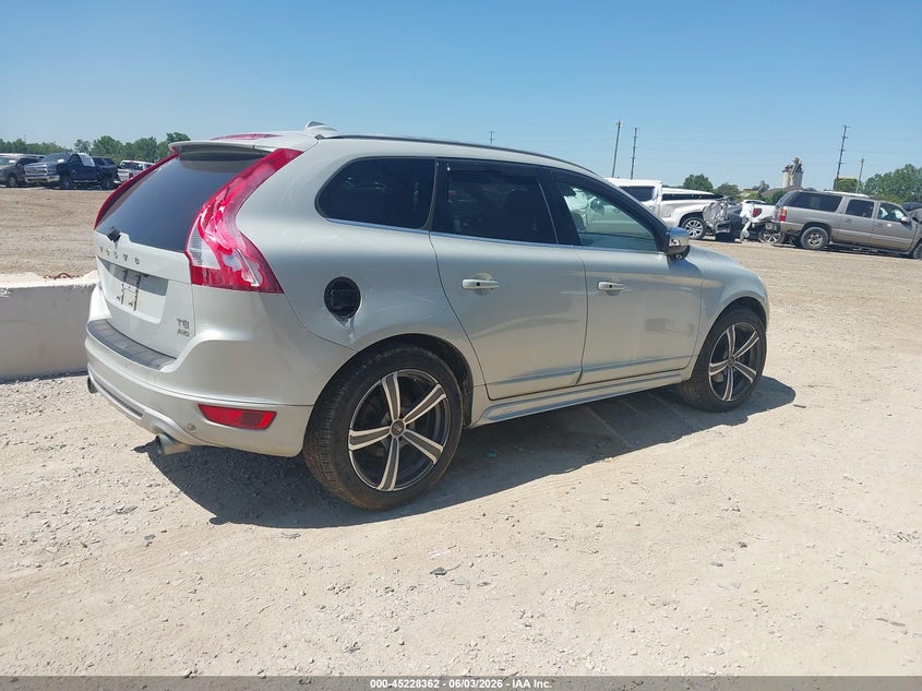 Vin: yv4902dz5b2180527, lot: 45726123, volvo xc60 t6/t6 r-design 20114