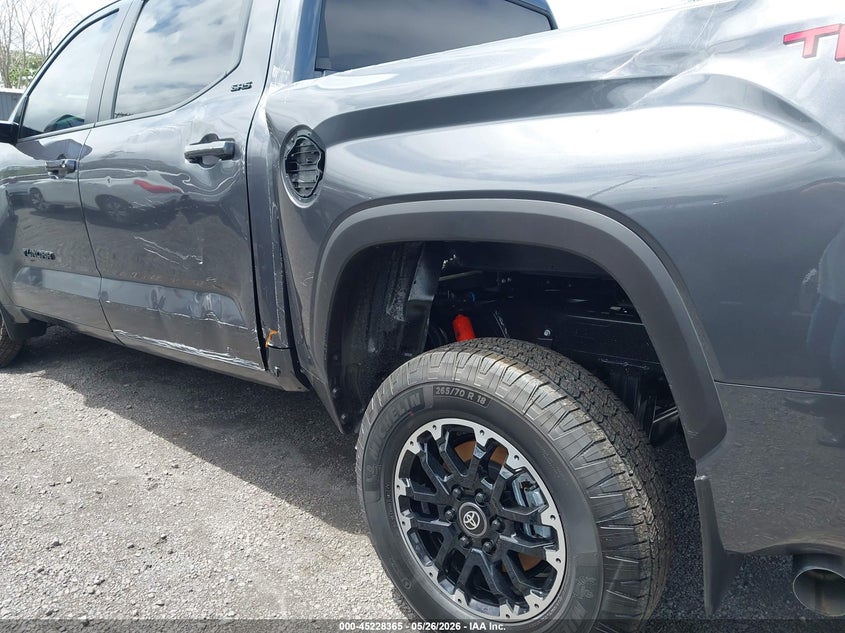 AtlanticExpress - Toyota Tundra
