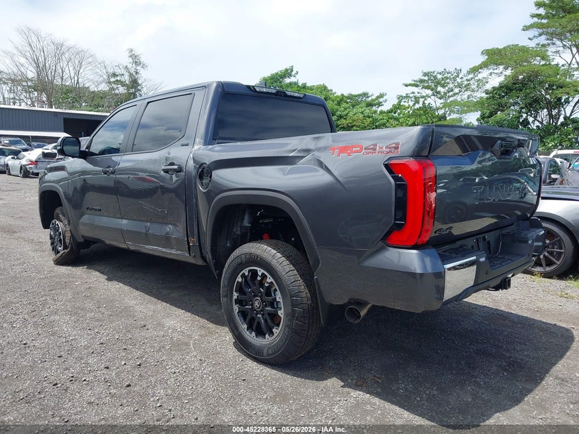 AtlanticExpress - Toyota Tundra