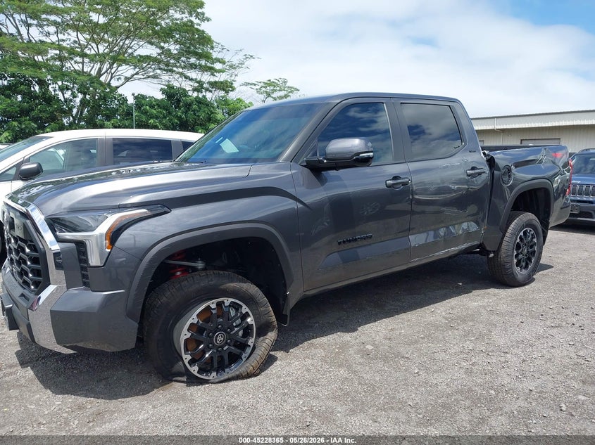 AtlanticExpress - Toyota Tundra