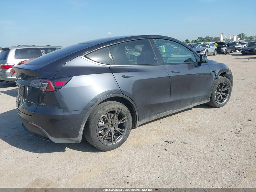 2024 TESLA MODEL Y SPORT UTILITY VEHICLE ELECTRIC