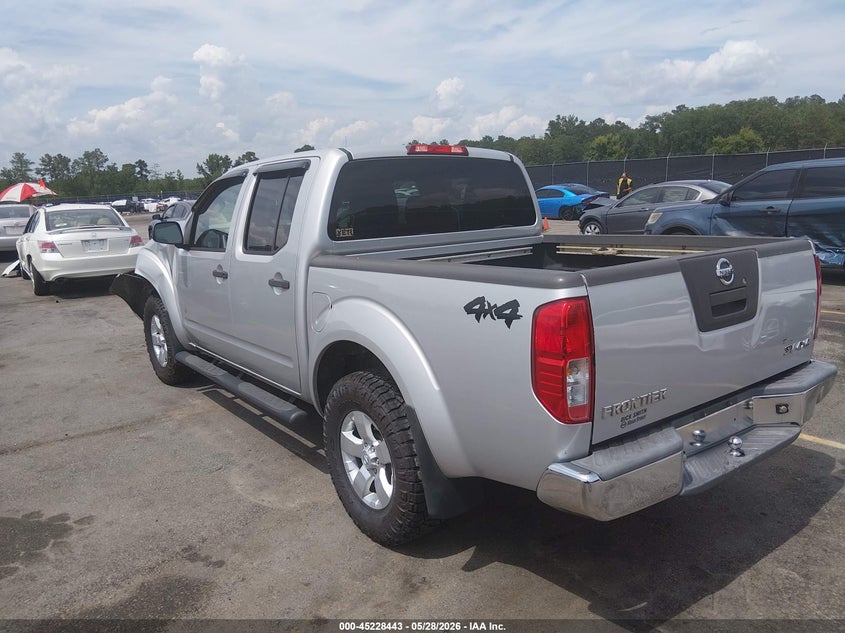 2012 Nissan Navara (frontier) 4.0 Frontier Sv silver Lot 111045228443 Vin 1N6AD0EV0CC450065