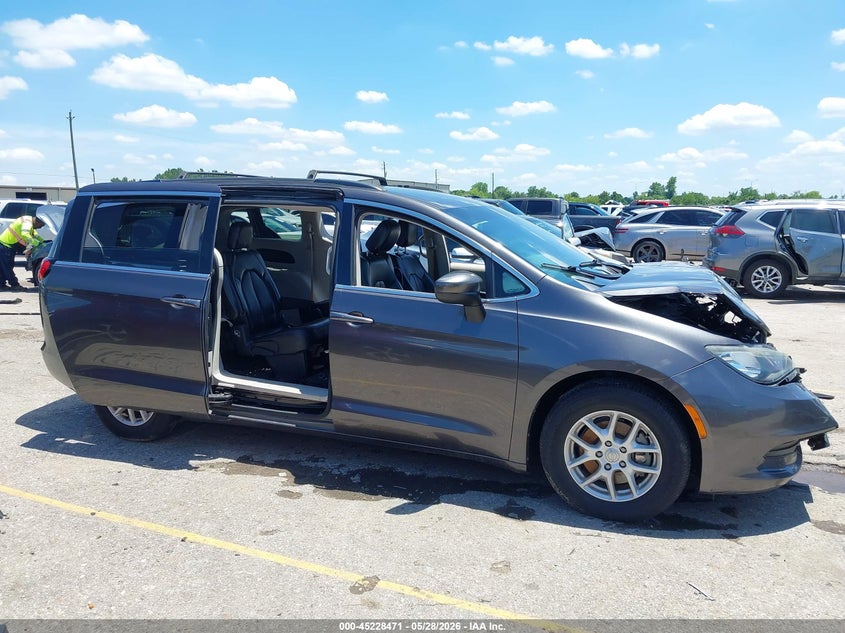 2020 Chrysler Voyager Lxi VIN: 2C4RC1DG5LR176161 Lot: 45228471