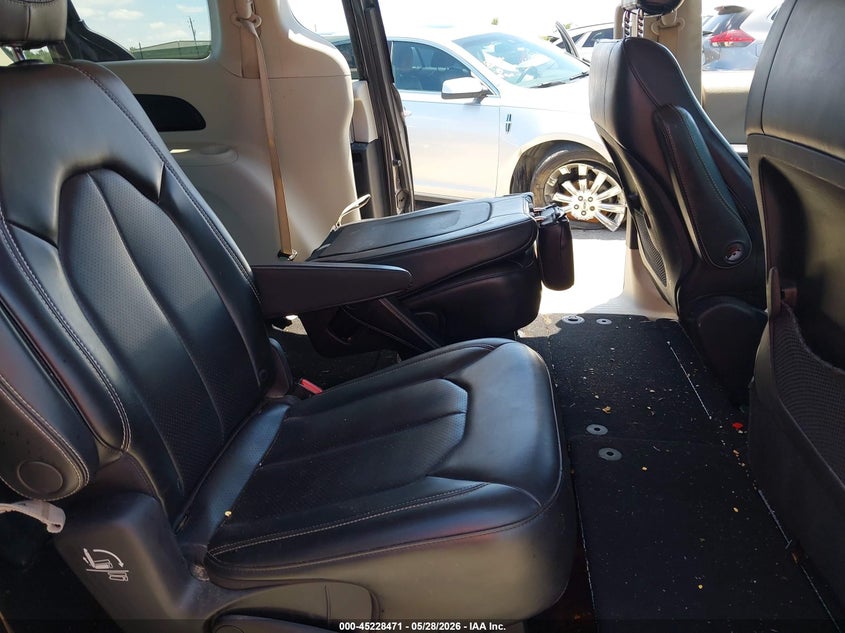 2020 Chrysler Voyager Lxi VIN: 2C4RC1DG5LR176161 Lot: 45228471