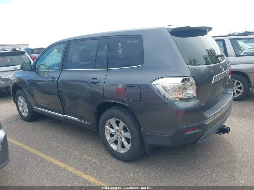 Vin: 5tdbk3eh6bs091794, lot: 45726271, toyota highlander base v6 20113