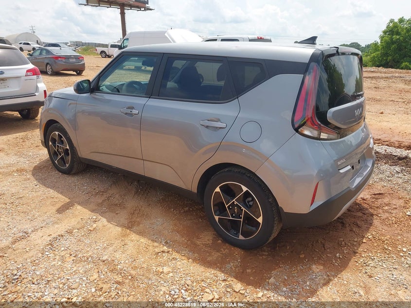 Vin: kndj33au7p7885782, lot: 45726380, kia soul ex 20233