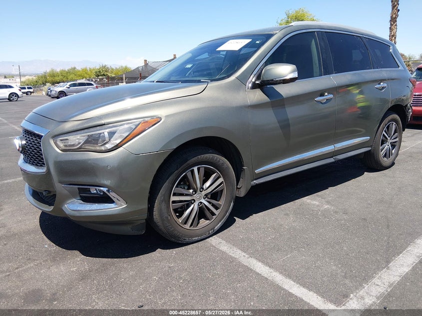 2017 INFINITI QX60 auction photo 2