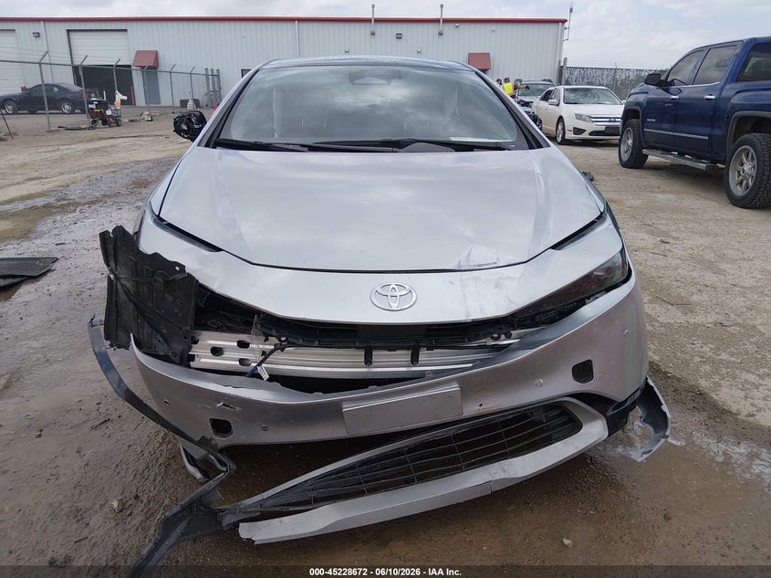 TOYOTA PRIUS - zdjęcie 12