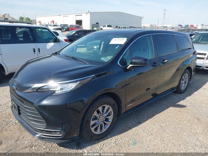 2021 Toyota Sienna Le 5TDKSKFC2MS026389 photo 1