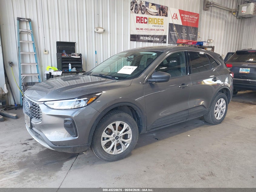 Vin: 1fmcu9gn6pua34515, lot: 45726638, ford escape active 20232