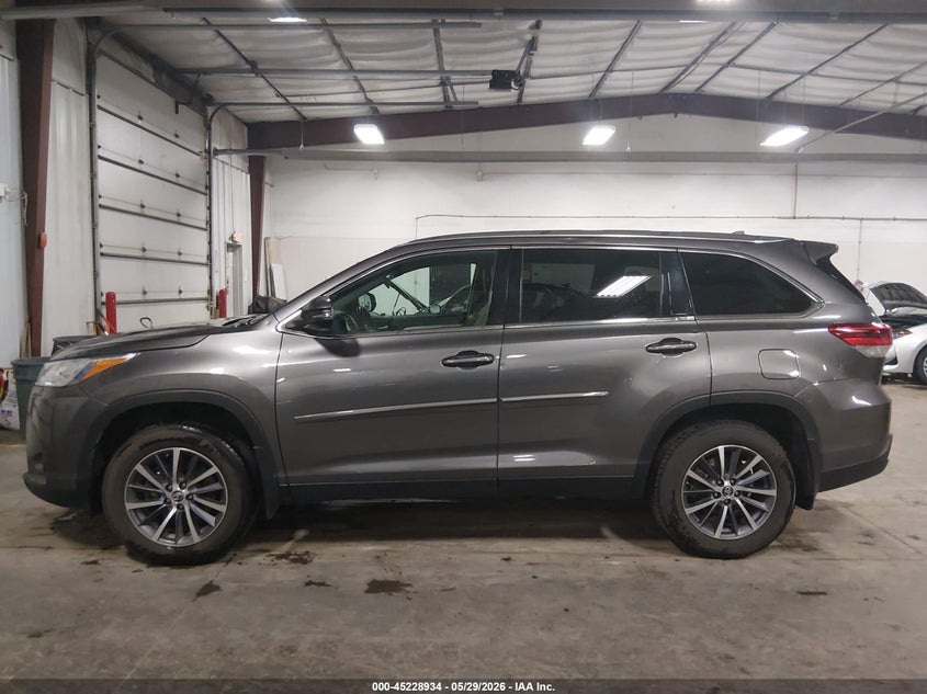 AtlanticExpress - Toyota Highlander