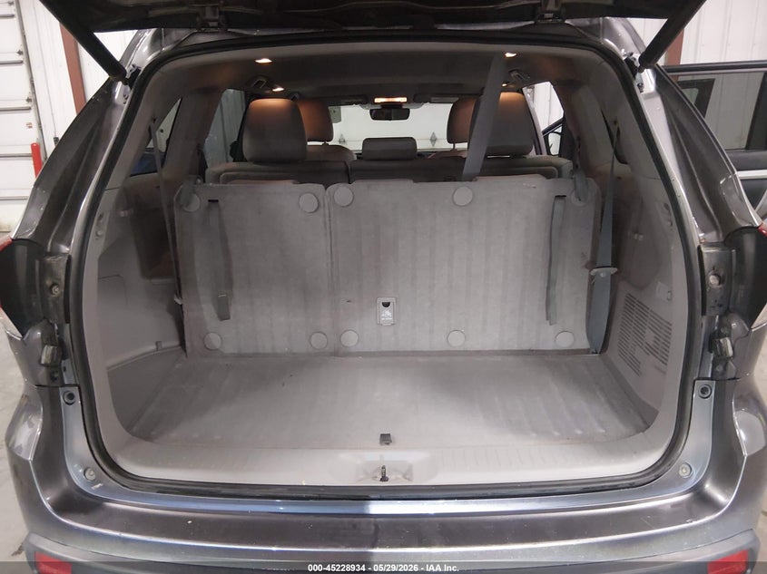AtlanticExpress - Toyota Highlander