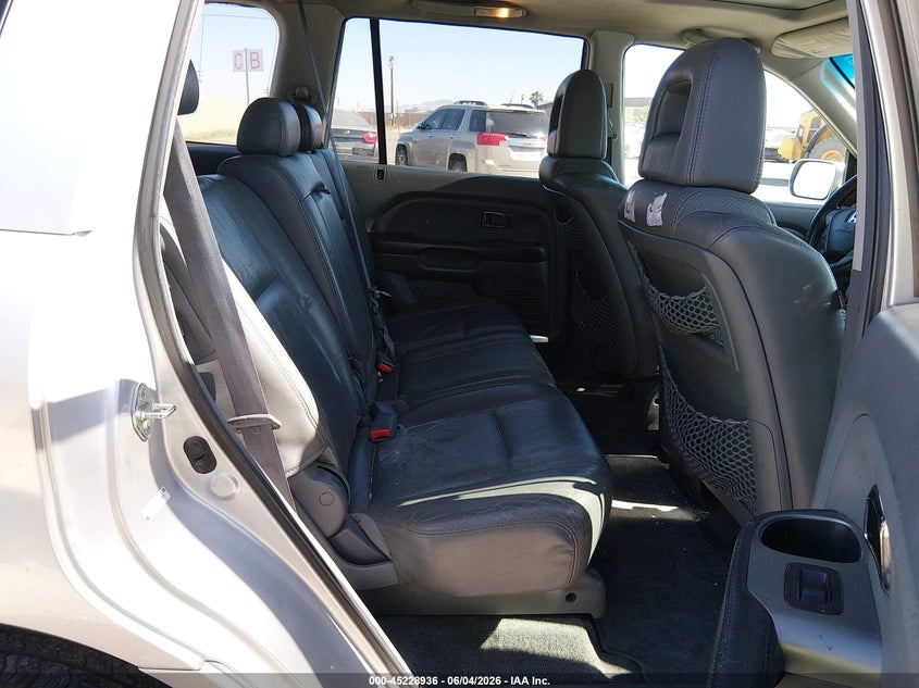 2005 HONDA PILOT auction photo 8