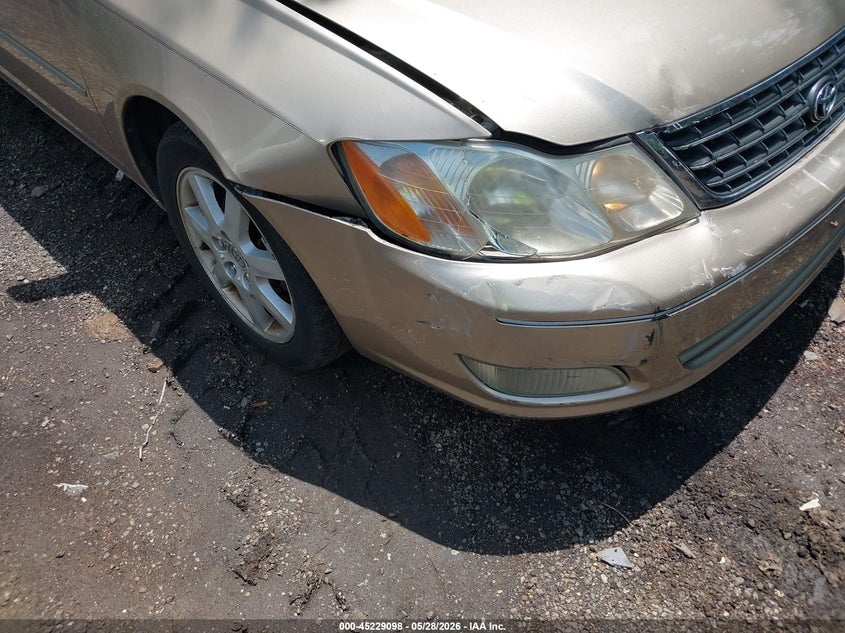 2002 Toyota Avalon Xls VIN: 4T1BF28B42U262684 Lot: 45229098
