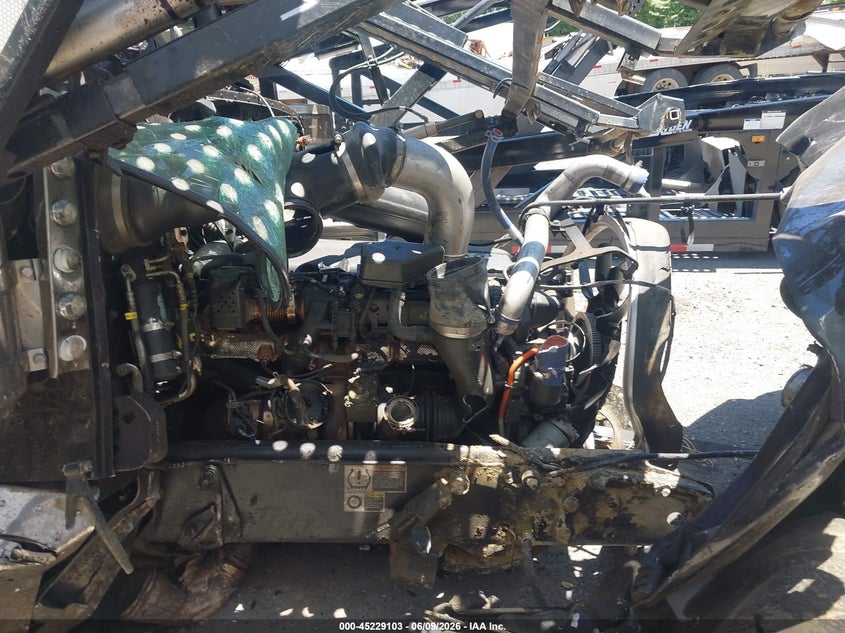 2024 OTHER PETERBILT 389 TRUCK N/A