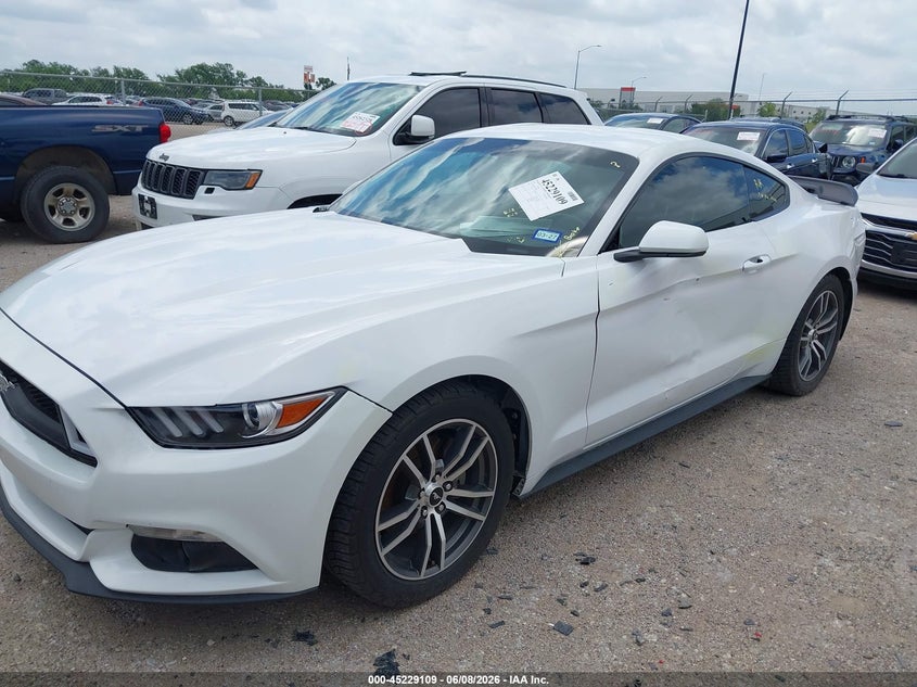 2016 FORD MUSTANG auction photo 6