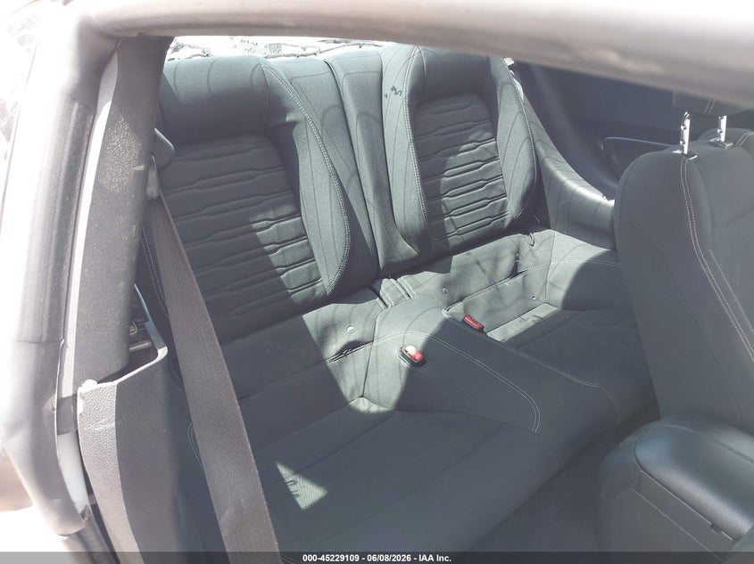 2016 FORD MUSTANG auction photo 8