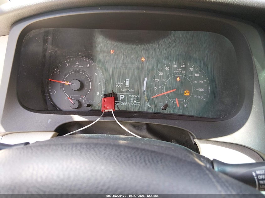 2015 TOYOTA SIENNA auction photo 7
