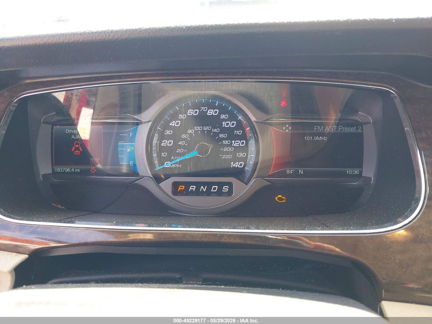 2018 FORD TAURUS auction photo 7