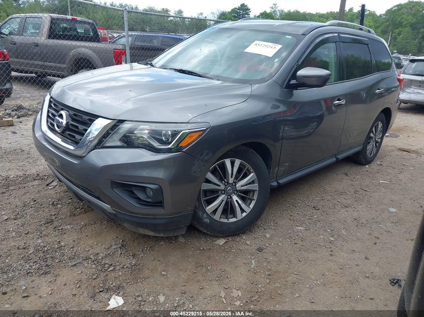 2020 NISSAN PATHFINDER auction photo 2