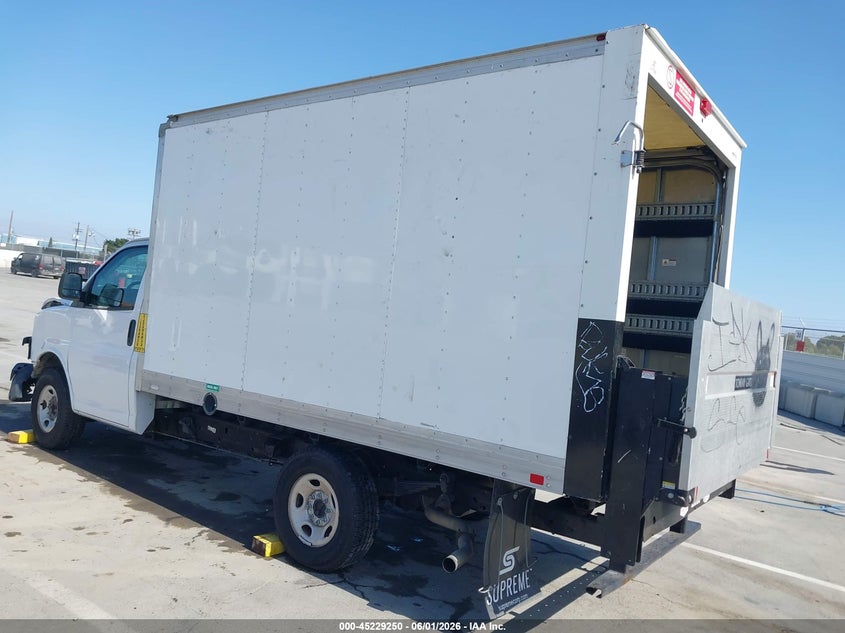 2020 CHEVROLET EXPRESS CUTAWAY WORK VAN N/A N/A