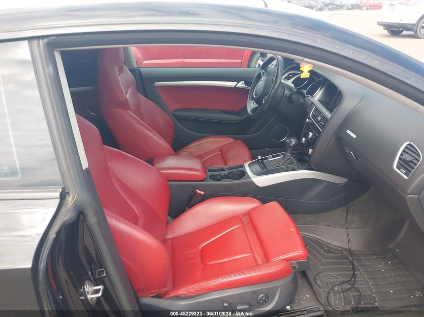 AUDI A5 2013 VIN WAULFAFR0DA067458