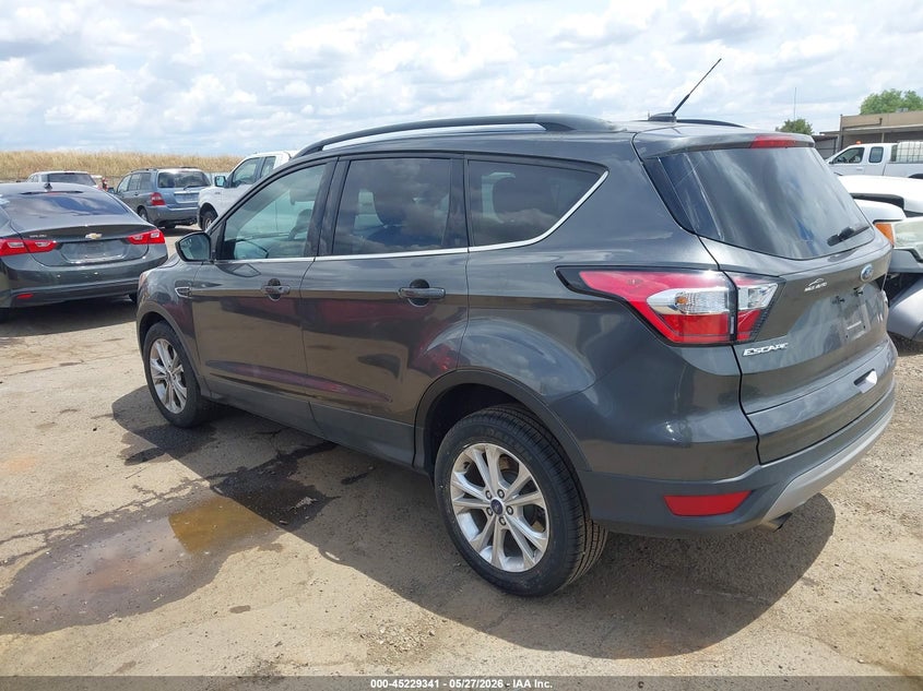 Vin: 1fmcu0gd5juc77033, lot: 45727102, ford escape se 20183