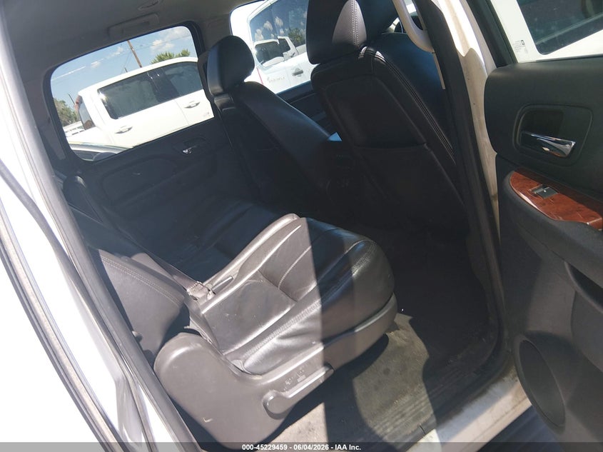 2013 GMC YUKON SPORT UTILITY VEHICLE 5.3L V-8 VVT, 320HP
