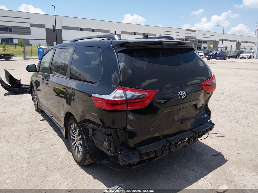 Vin: 5tdyz3dc3ls023157, lot: 45727222, toyota sienna xle 20203
