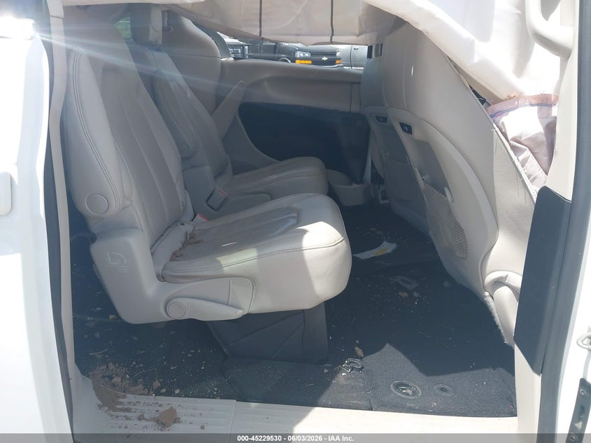 2021 Chrysler Pacifica Touring L VIN: 2C4RC1BG6MR598234 Lot: 45229530