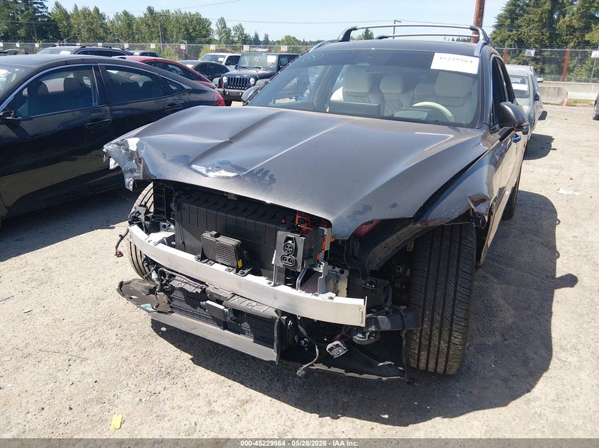 2025 Genesis Electrified Gv70 Advanced Awd VIN: 5NMMCET17SH004706 Lot: 45229564