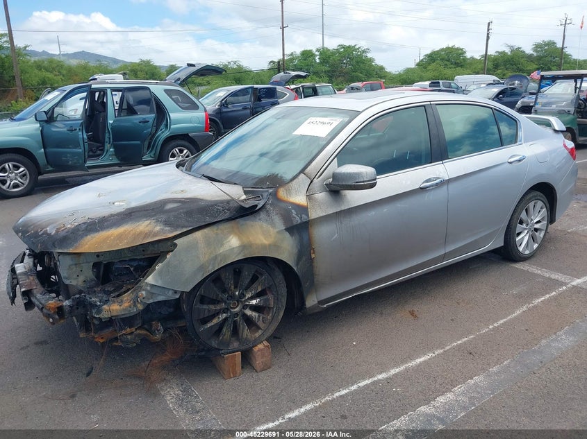 2015 Honda Accord Ex-L 1HGCR2F88FA102453 photo 1