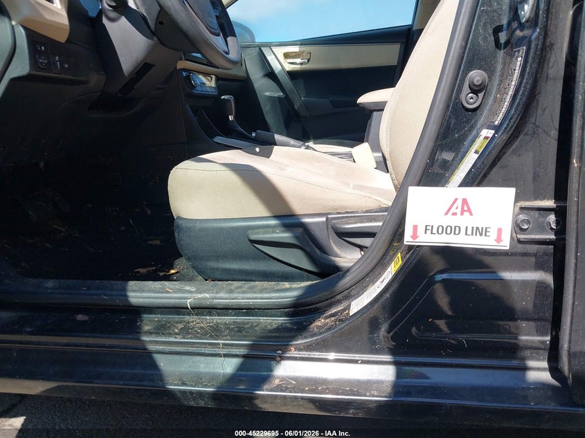 2014 TOYOTA COROLLA auction photo 6