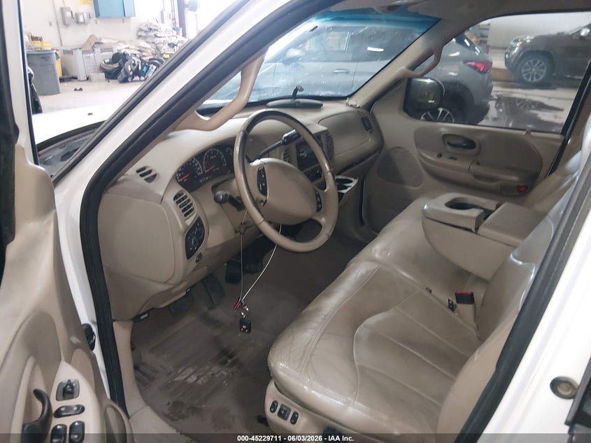 2001 Ford F-150 King Ranch Edition/Lariat/Xlt VIN: 1FTRW08L51KD76736 Lot: 45229711