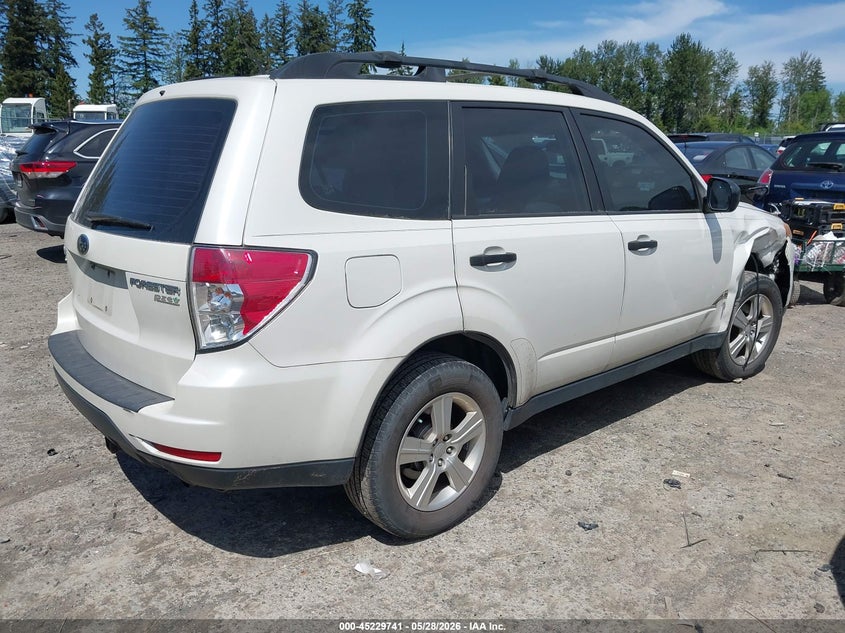 Vin: jf2shabcxdh418024, lot: 45727502, subaru forester 2.5x 20134
