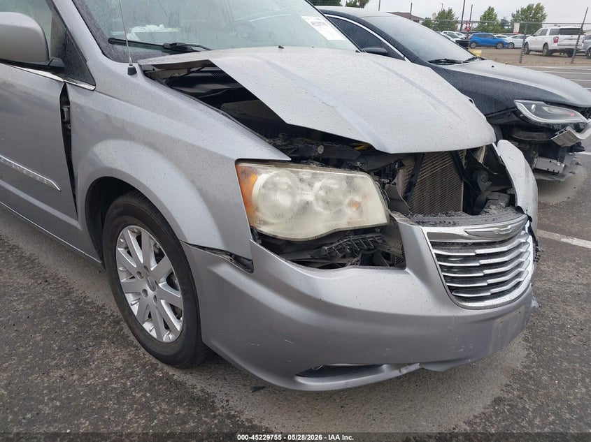 2013 Chrysler Town & Country Touring VIN: 2C4RC1BG9DR743802 Lot: 45229755