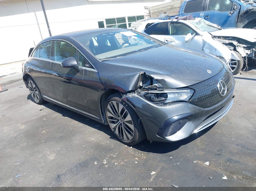 Vin: w1keg1cb3rf055188, lot: 45727570, mercedes-benz eqe 350 4matic 2024 img_1