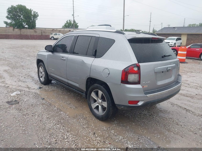 Vin: 1c4njdeb5hd171819, lot: 45727610, jeep compass high altitude 4x4 20173