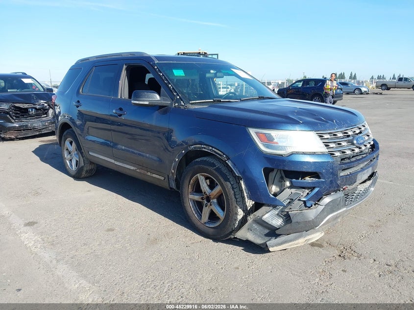 Vin: 1fm5k8d84gga97912, lot: 45727677, ford explorer xlt 2016 img_1