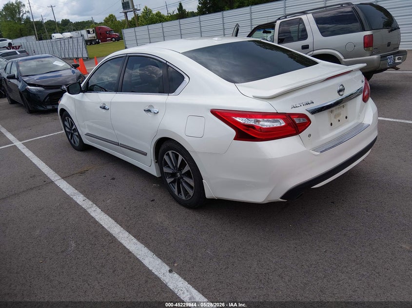 VIN 1N4AL3AP7HC281044 2017 NISSAN ALTIMA 2.5 SL