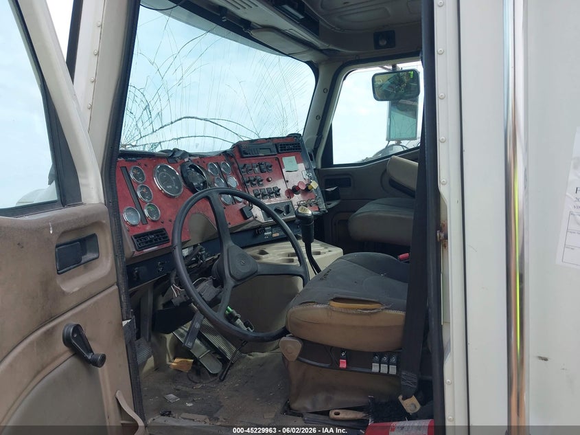 2004 International 9200 9200I VIN: 2HSCEAPR14C091634 Lot: 45229963