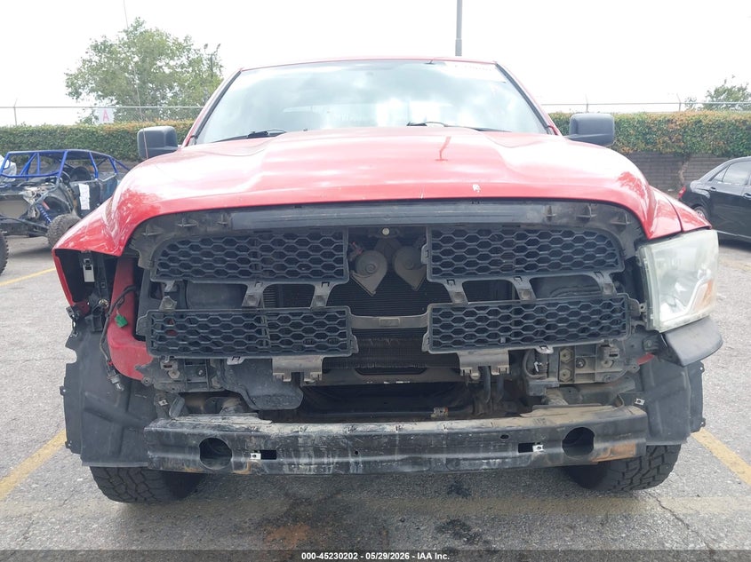 1C6RD6FT6CS317880 2012 Ram 1500 5.7 Ram St red