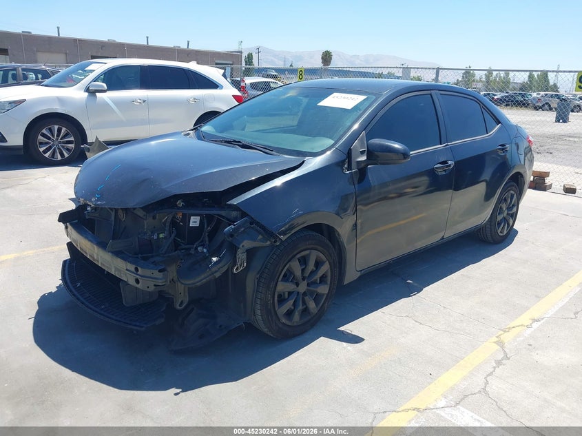 2014 Toyota Corolla Le 5YFBURHE3EP057212 photo 1