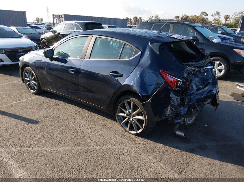 Vin: 3mzbn1l31jm272106, lot: 45728062, mazda mazda3 touring 20183