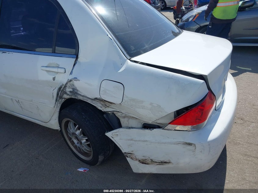 2004 Mitsubishi Lancer Es VIN: JA3AJ26E74U009887 Lot: 45230398